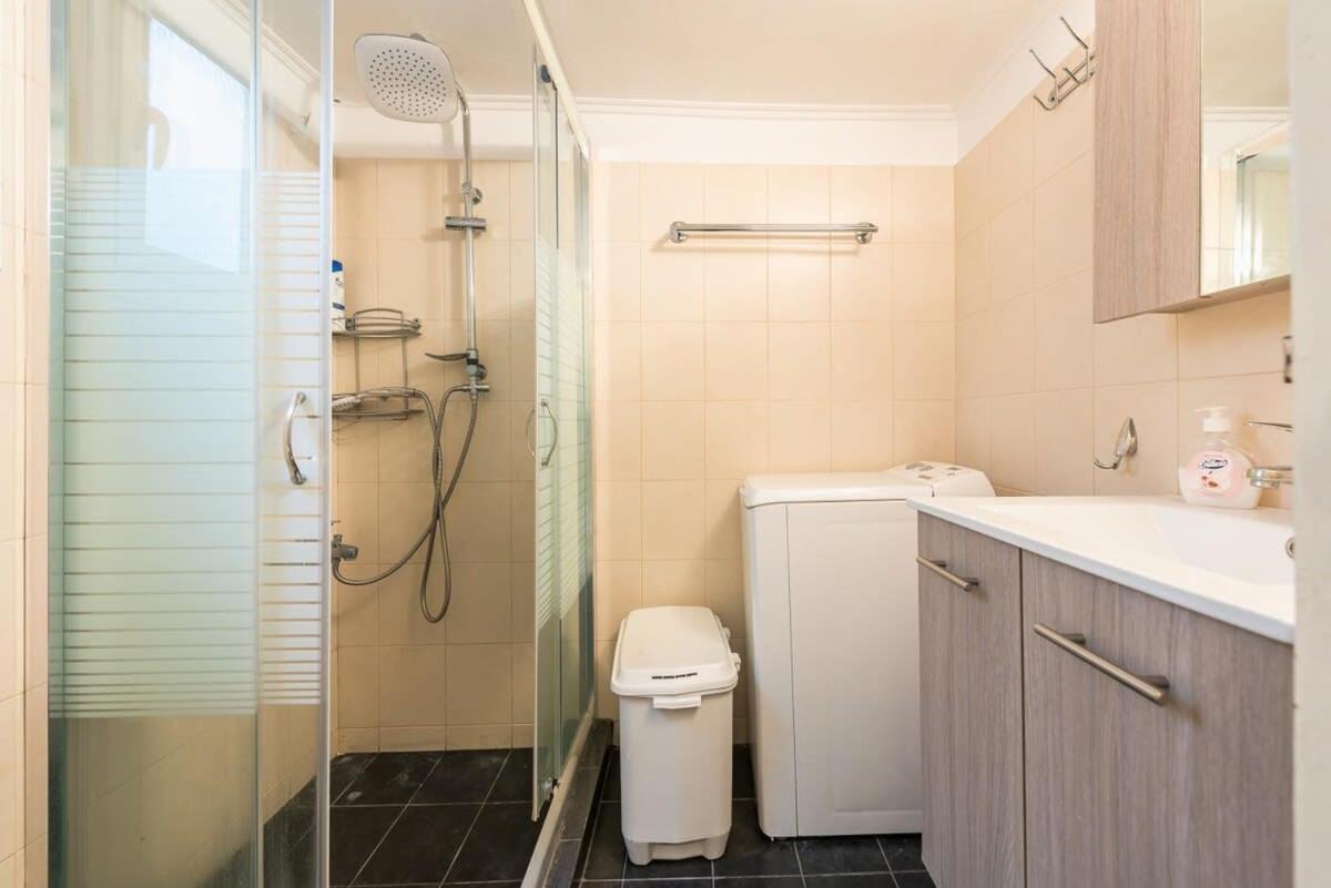 Topfloor Central Apt With Urban Views,3' To Metro Athen Eksteriør bilde
