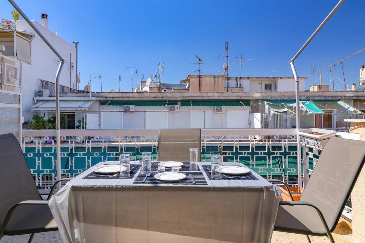 Topfloor Central Apt With Urban Views,3' To Metro Athen Eksteriør bilde