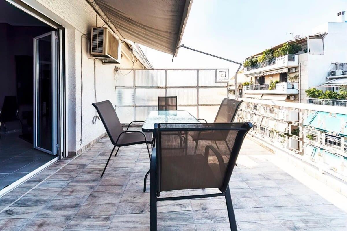 Topfloor Central Apt With Urban Views,3' To Metro Athen Eksteriør bilde